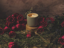 Load image into Gallery viewer, Glasshouse